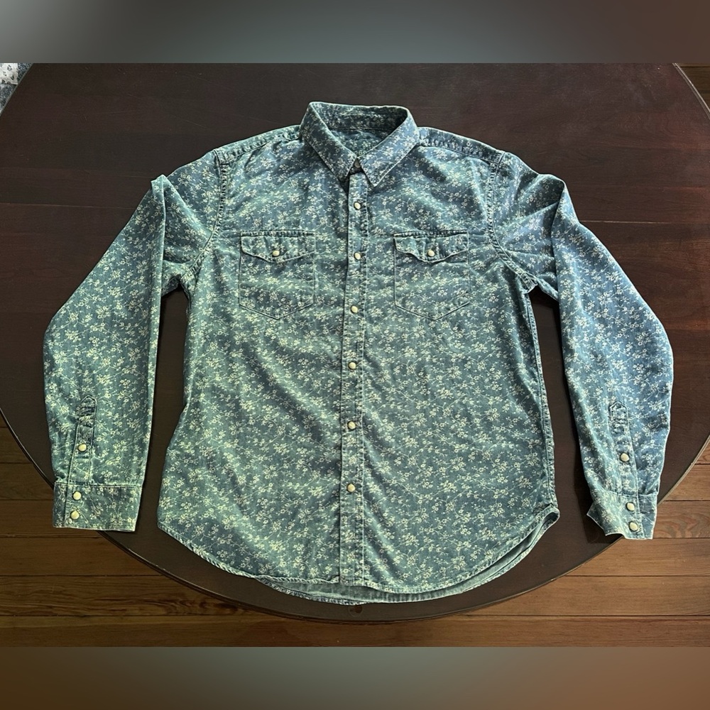 GAP DENIM FLORAL SHIRT